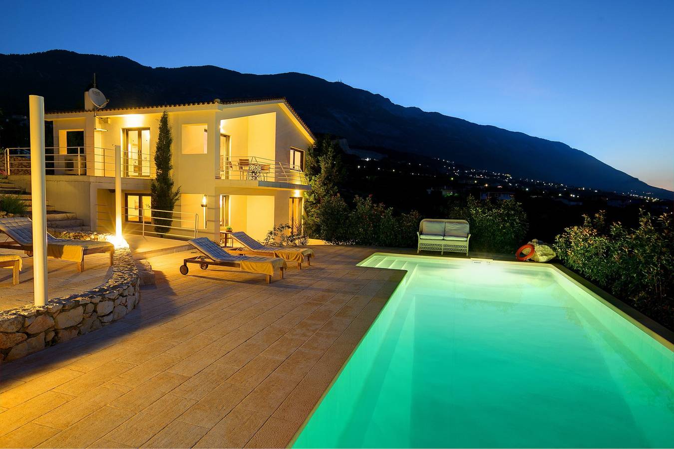 Villa 'Kteni Ideales Resort' with Sea View, Wi-Fi and Air Conditioning in Mousata, Kefalonia