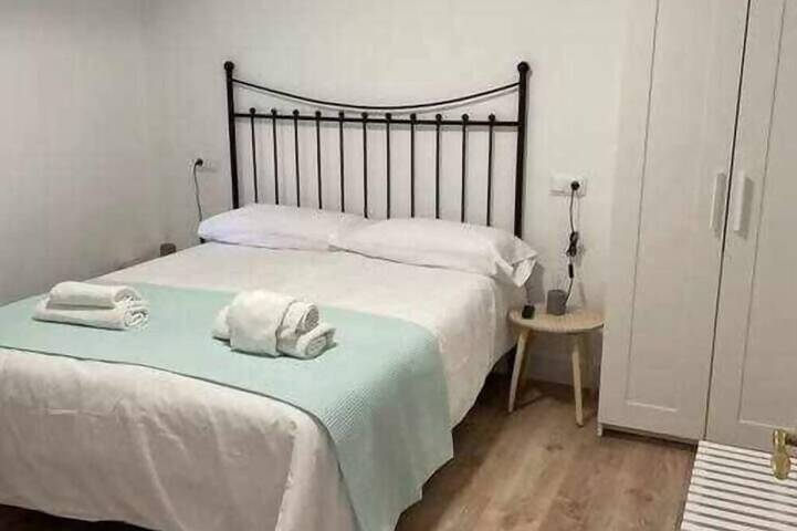 Ganze Wohnung, Land. Beautiful apartment. Villa de Gredos in Navarredonda de Gredos, Ávila und Umgebung