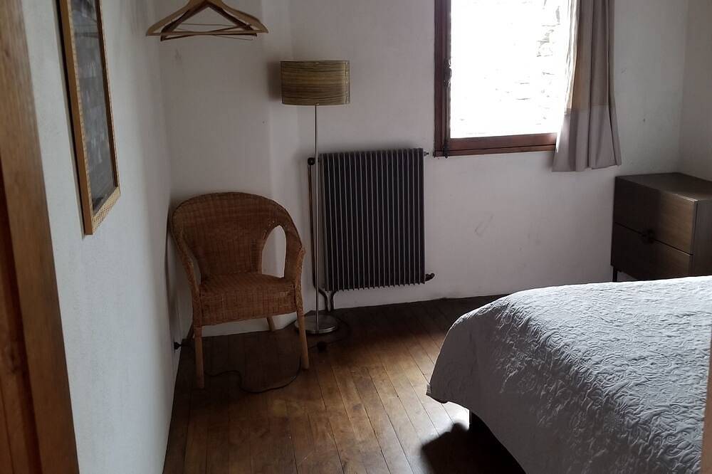 Maison traditionnelle à St Julien d'Arpaon avec sublime vue in Saint-Julien-d'Arpaon, Parc national des Cévennes