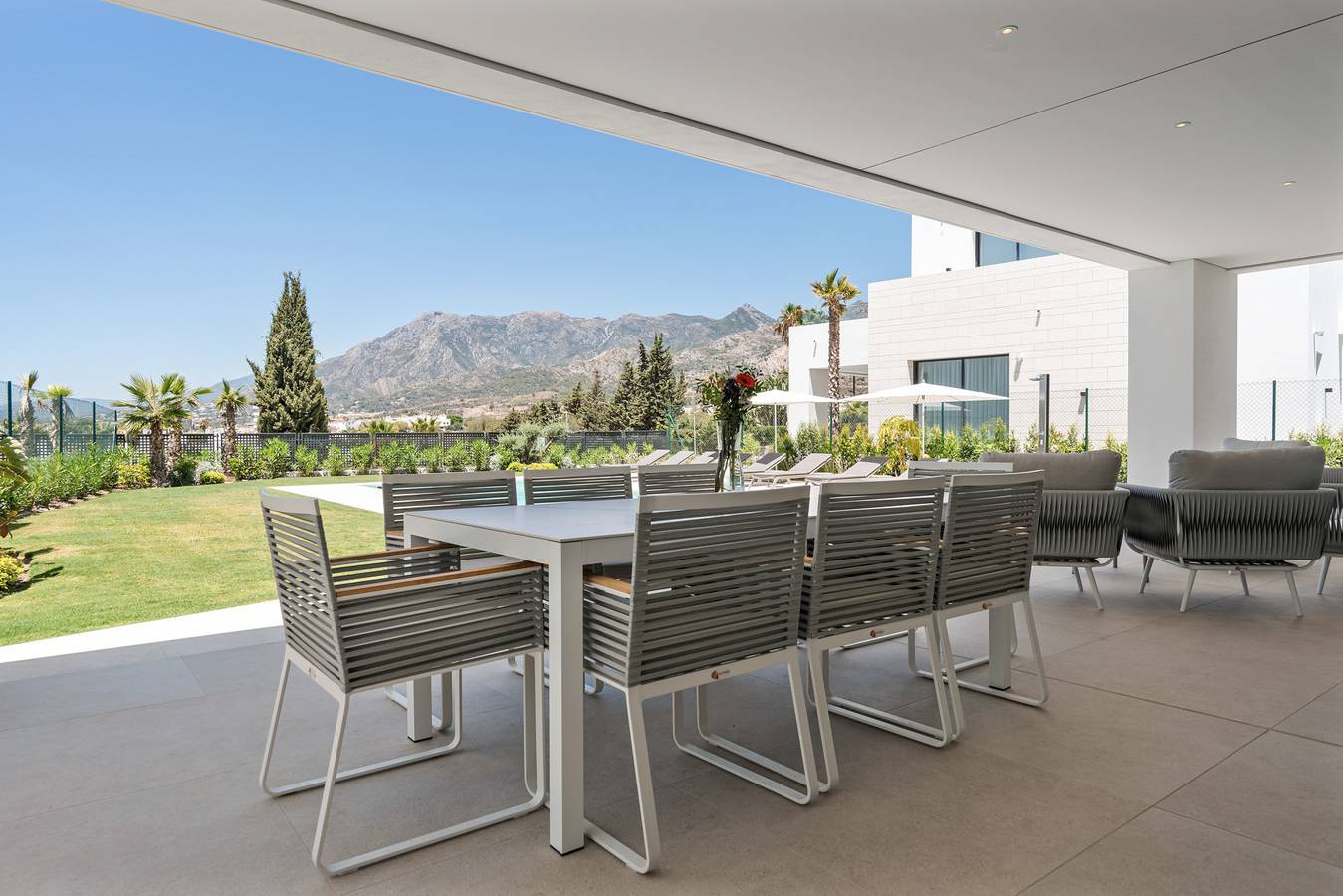 Villa Solana in Las Chapas, Marbella