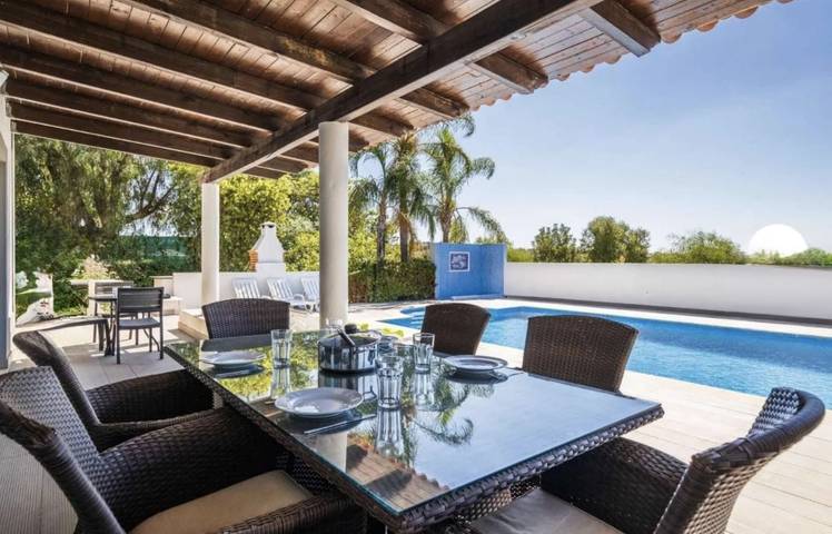 Location de vacances pour 8 personnes, avec vue ainsi que sauna et jardin à Moncarapacho - 4