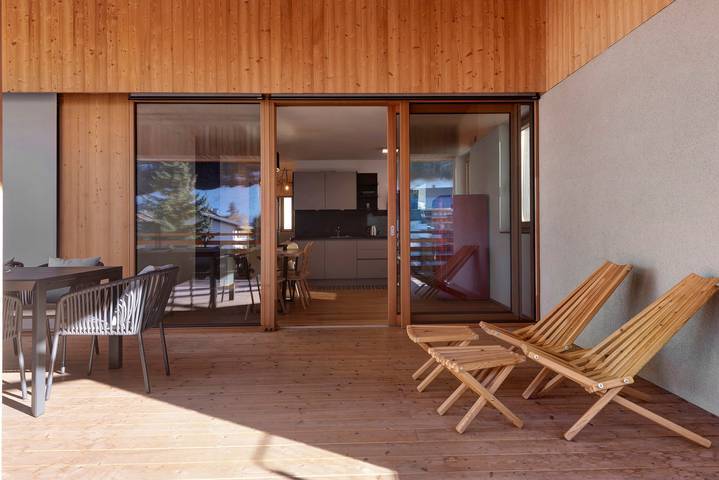 Appartamento intero, Appartamento "Noreia Granda" con vista montagna, piscina, Wi-Fi, terrazza e balcone in Ortisei, Dolomiti Superski