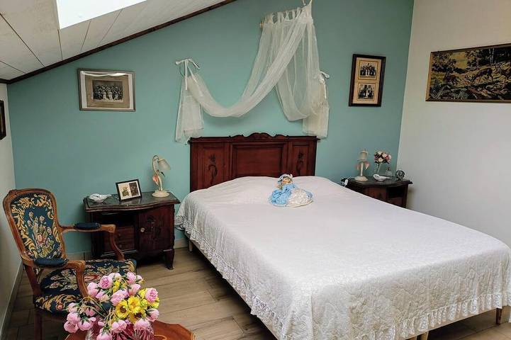 Appart clim 3 chambres 6 personnes 1er étage avec jardin et 2 places parking in Bistroff, Forbach und Umgebung