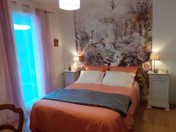 Chambre d’hôte pour 2 personnes, avec Terrasse ainsi que Jardin et Vue à Trouy