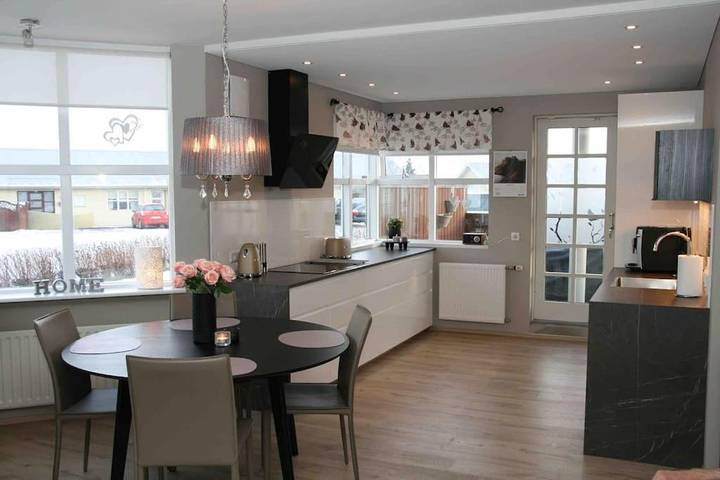 Appartement de vacances pour 4 personnes, avec jardin