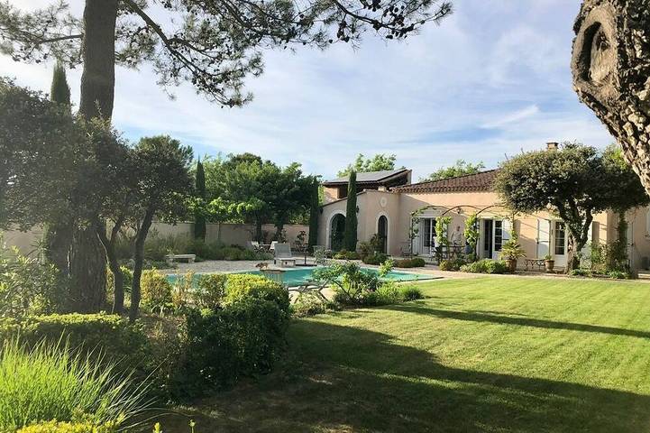 Villa pour 6 personnes, avec Terrasse et Jardin