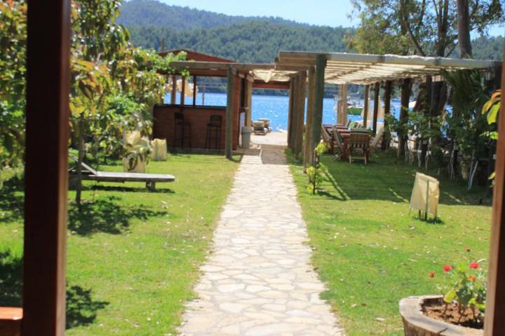 Chambre d’hôte pour 2 personnes, avec vue et jardin - 1