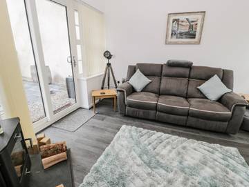 Holiday Home for 2 People in Isle of Anglesey, North-Wales, Photo 2