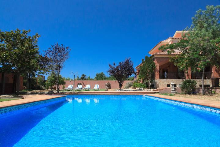 Casa rural para 10 personas, con Terraza y Jardín en Aleixar - 3