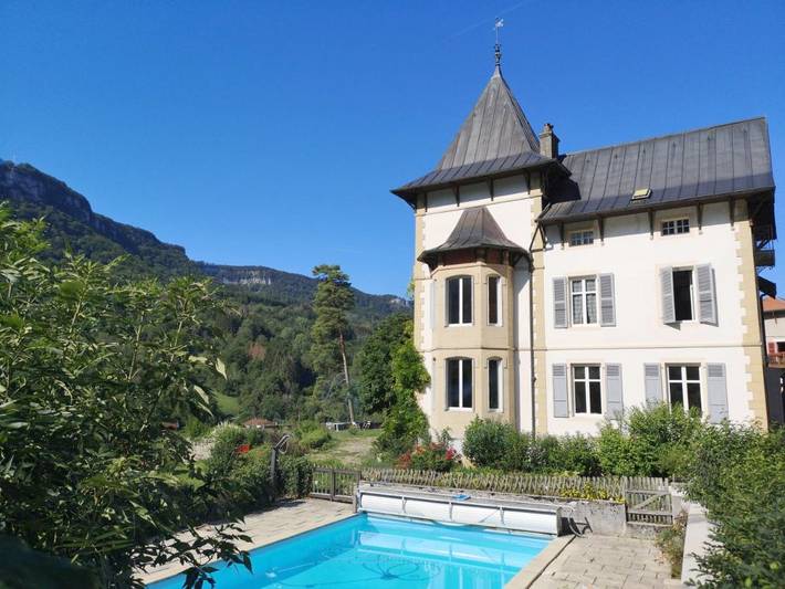 Maison d’hôte pour 2 personnes, avec jardin ainsi que vue et piscine dans le Doubs - 2