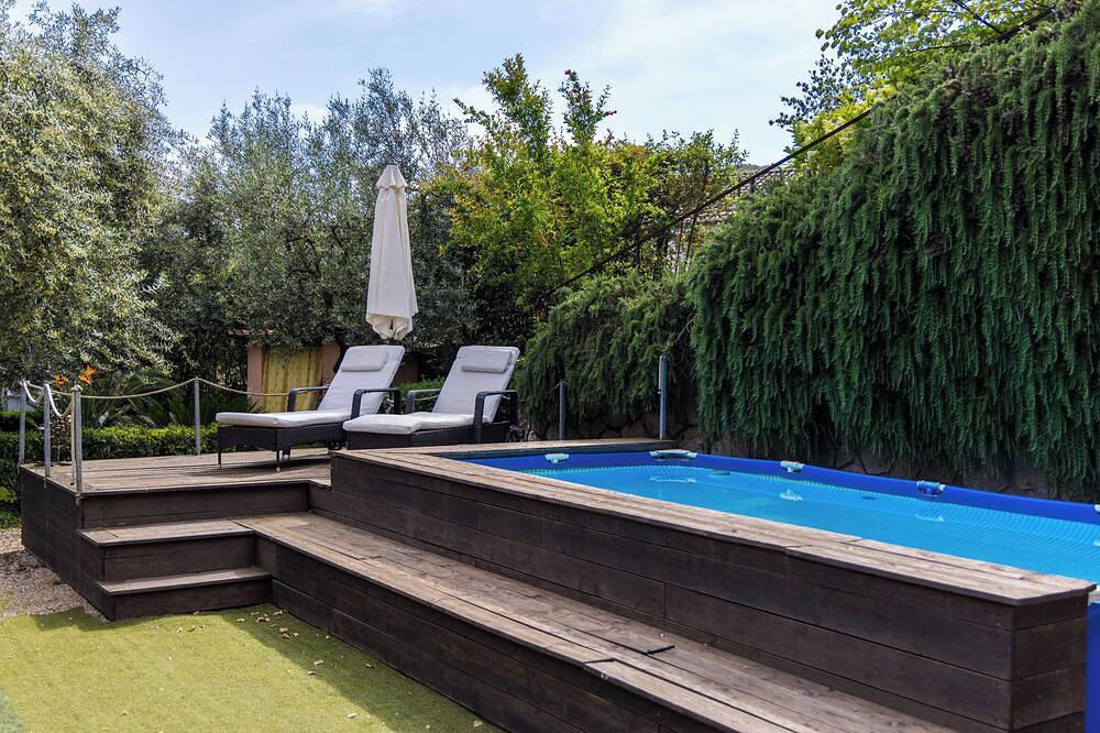 Positano Villa with View - Large Garden and Private Pool - 3 bedrooms 2 bathrooms in Formia, Latina Provinz