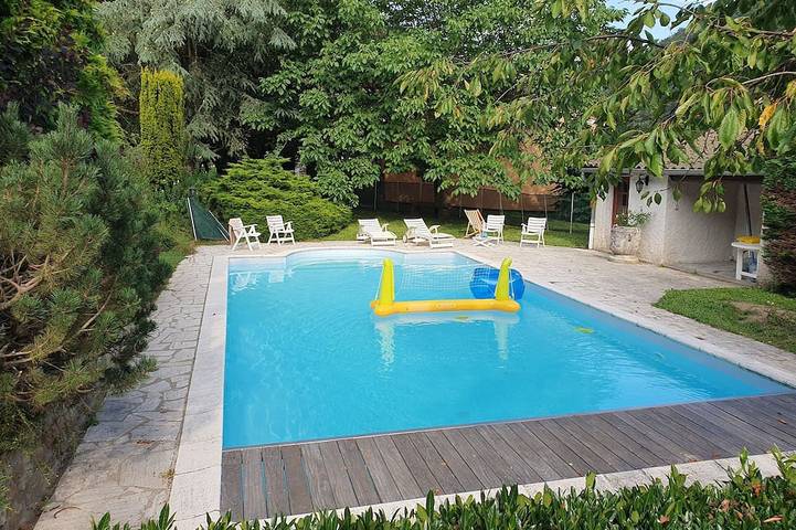 Maison de vacances pour 14 personnes, avec jardin, animaux acceptés