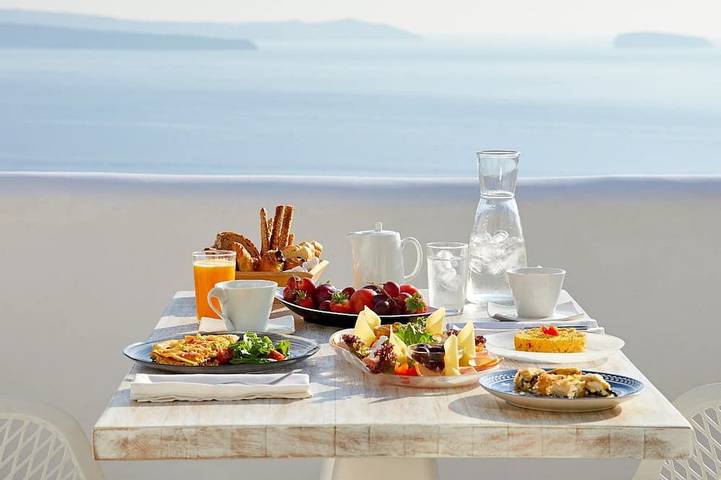 Villa für 2 Personen, mit Whirlpool und Pool sowie Balkon in Oia