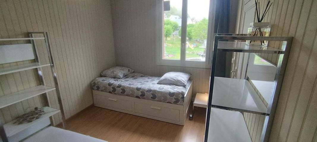 Gîte pour 6 personnes à Égliseneuve-d'Entraigues - 2