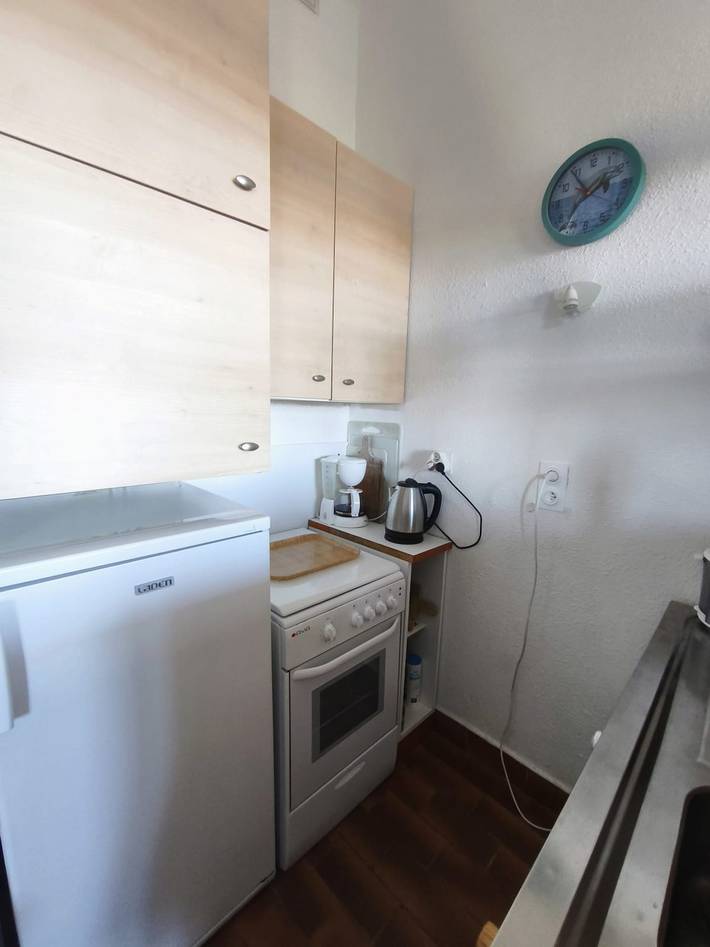 Gîte pour 4 personnes, avec terrasse et piscine à Albitreccia - 4