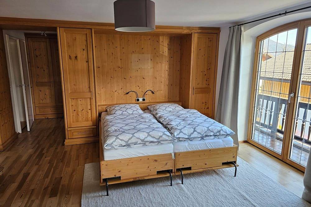 Entire apartment, Ferienwohnung Rebensburg, Scharling - Ferienwohnung Rebensburg in Kreuth, Bavarian Alps
