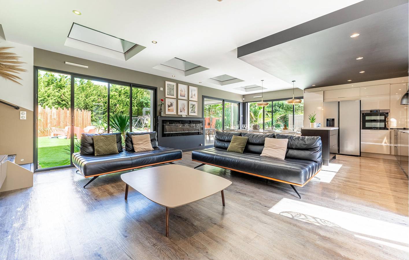 Gemütliche Wohnung mit Pool, Garten und Flussblick, in der Nähe von L'Ognon in Saint-Aignan-Grandlieu, Nantes und Umgebung