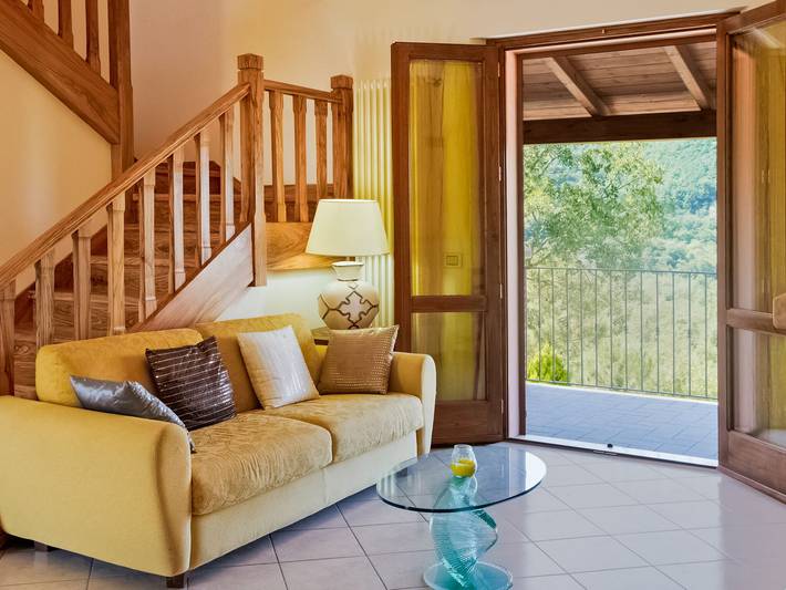 Location de vacances pour 8 personnes, avec balcon/terrasse ainsi que piscine et terrasse, adapté aux familles à Arezzo - 3