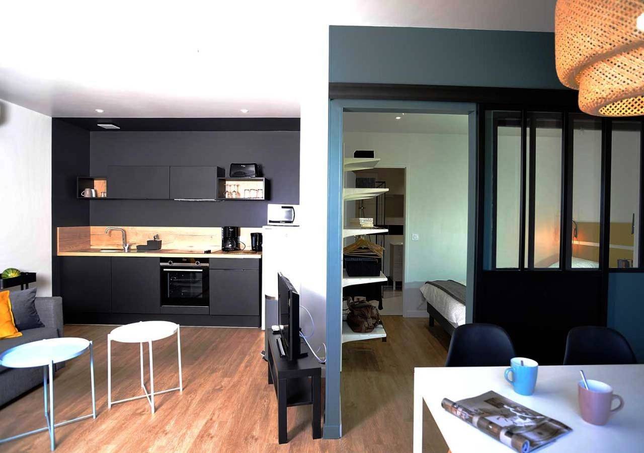 Appartement entier, Apartment with Balcony in Jonzac, Région de Jonzac