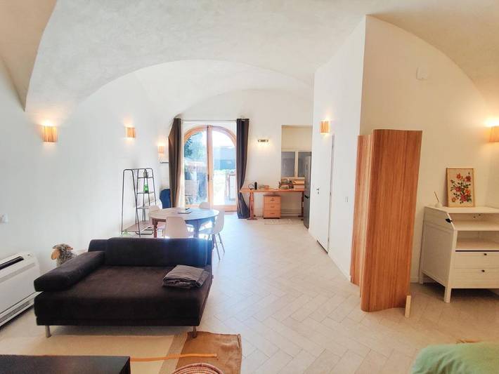 Gîte pour 4 personnes, avec jardin à Neuville-sur-Saône - 4