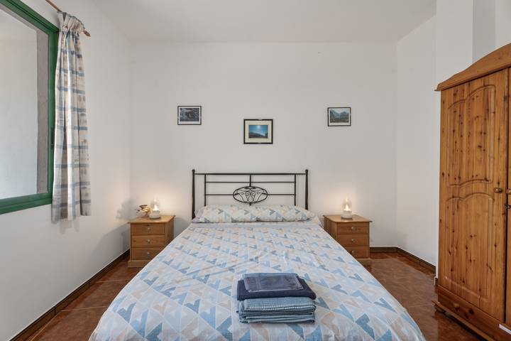 Apartamento entero, Apartamento 'Apartamento Nayara C' con vistas al mar, terraza compartida y Wi-Fi in Los Granados, Valle Gran Rey