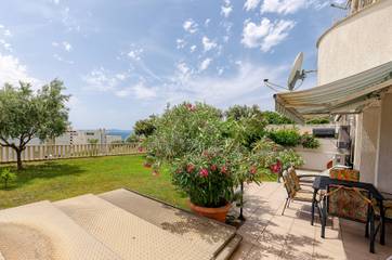 Lägenhet för 6 Personer i Split, Split-Dalmatia guovlu, Bild 3