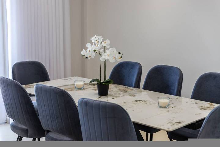 Ferienhaus für 8 Personen, mit Garten und Balkon in Albanien - 2
