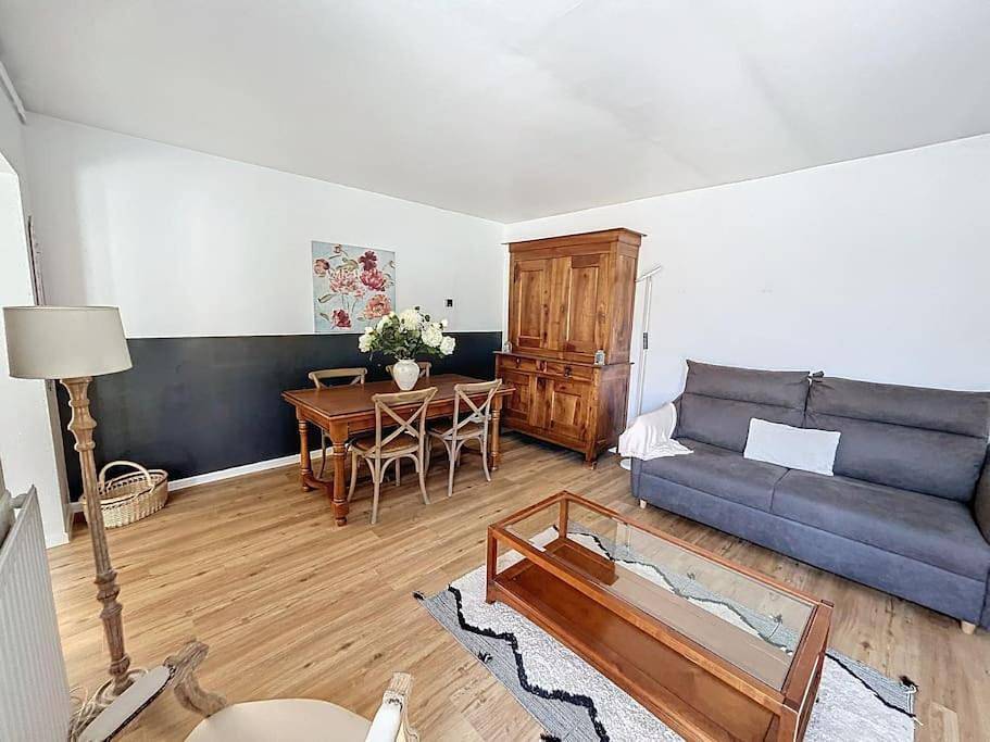 Appartement entier, Two-Bedroom Apartment in Choisy-au-Bac, Oise
