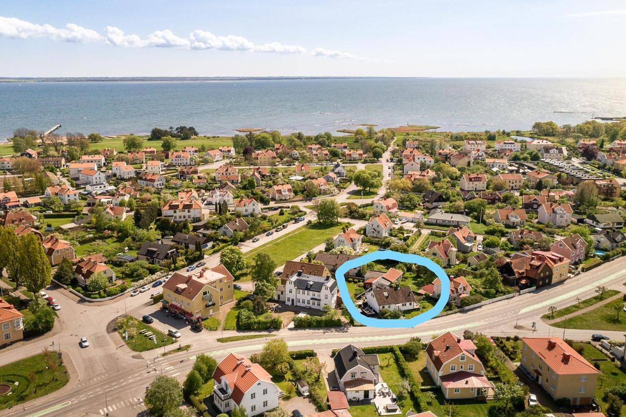Appartement entier, Centralt och havsnära med utsikt mot pool in Kalmar, Mer Baltique suédoise