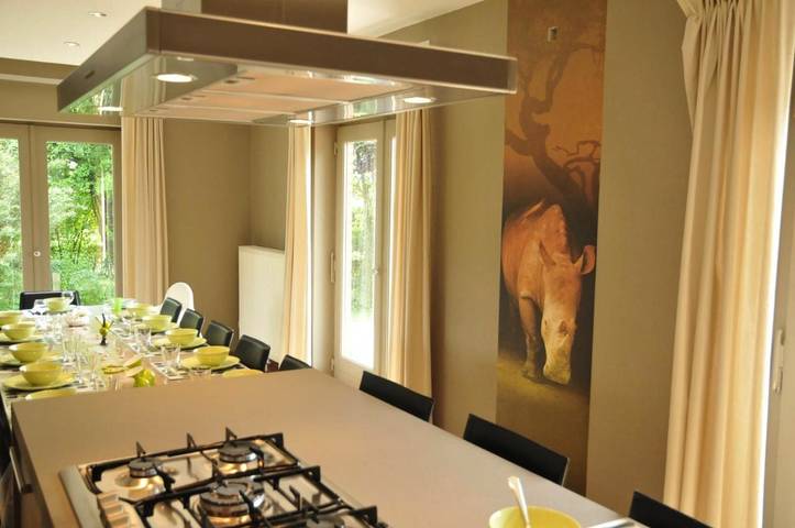 Location de vacances pour 15 personnes, avec terrasse et jardin à Marche-en-Famenne - 4