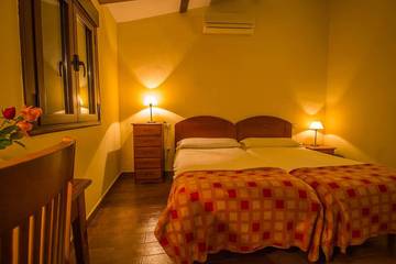 Casa Rural para 6 Personas en Malpartida de Plasencia, Parque Nacional de Monfragüe, Foto 1