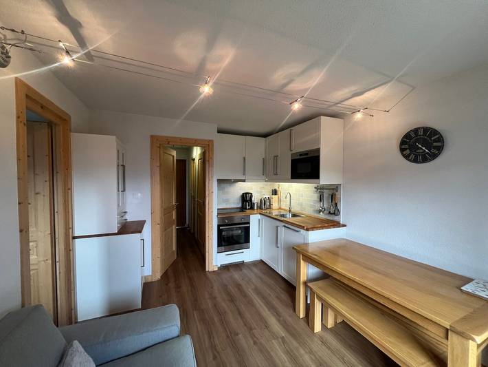 Gîte pour 4 personnes, avec balcon à Chatel