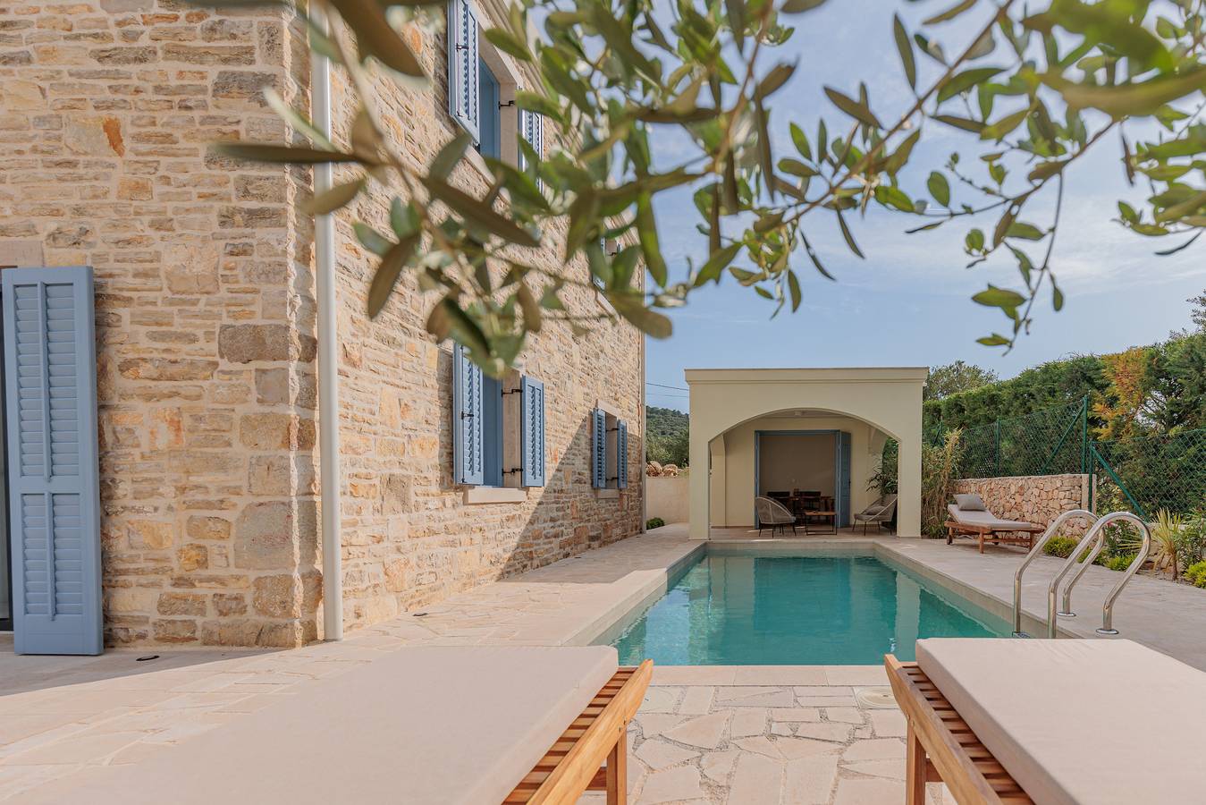 Seafront Villa Adriatica with pool in Dobropoljana, Pasman