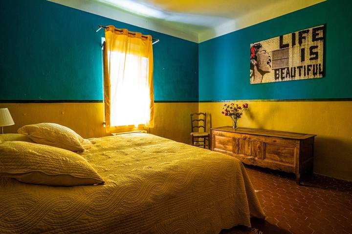 Location de vacances pour 4 personnes, avec terrasse et jardin, adapté aux familles à La Tour-d'Aigues - 3