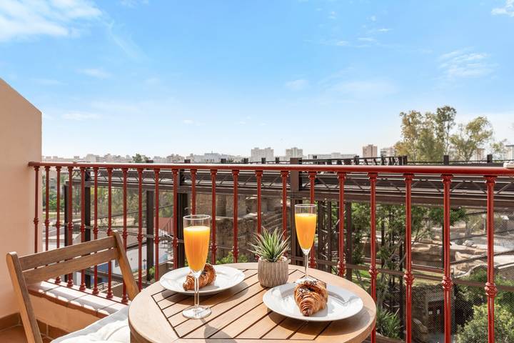 Ganze Wohnung, Ferienwohnung 'Dachgeschoss Fuengirola Park' mit privater Terrasse, Wi-Fi und Klimaanlage in Fuengirola, Costa del Sol