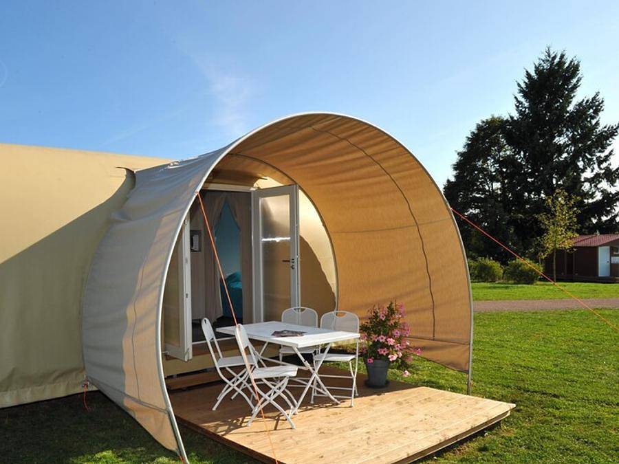 Camping de la Liez - Ciela Village - Tente 4 personnes - Tente Ciela Coco Sweet - 2 chambres (sans sanitaire) in Peigney, Haute-Marne