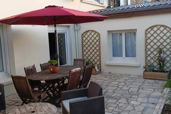Casa de vacaciones para 15 personas, con terraza y jardín, Se admiten mascotas - 1