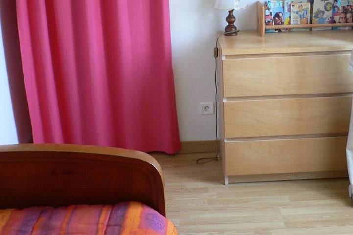 Location de vacances pour 5 personnes, avec jardin et terrasse à Goulien - 4