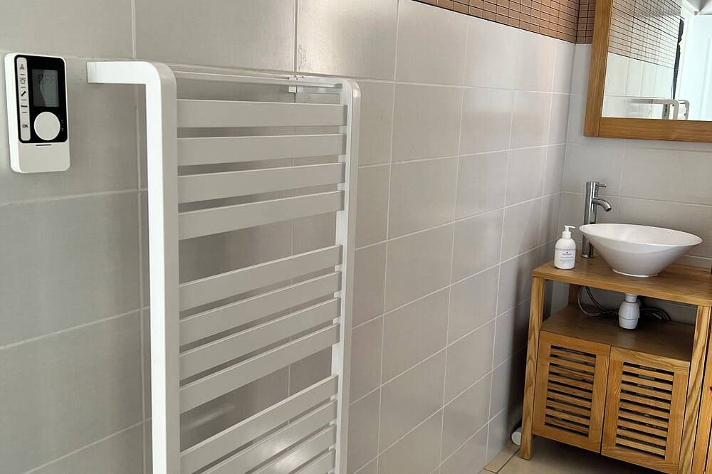 Appartement entier, Suite parentale dans maison de plein pied avec terrasse in Gaillac, Région d'Albi