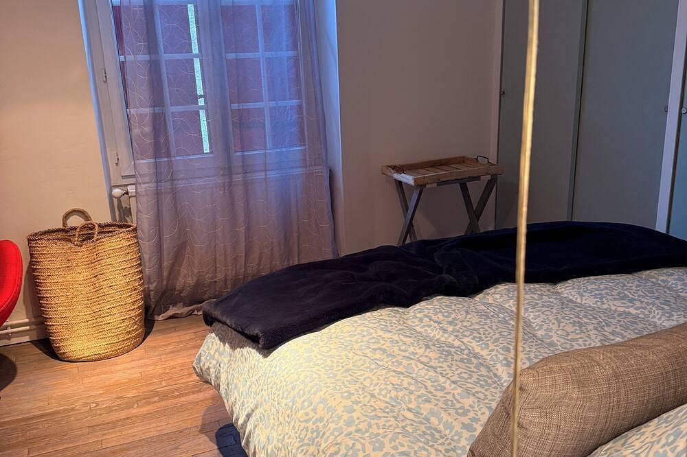 Village house at the gateway to Provence, Ardèche, Vaucluse & Gard in Saint-Nazaire (Nimes), Nimes und Umgebung