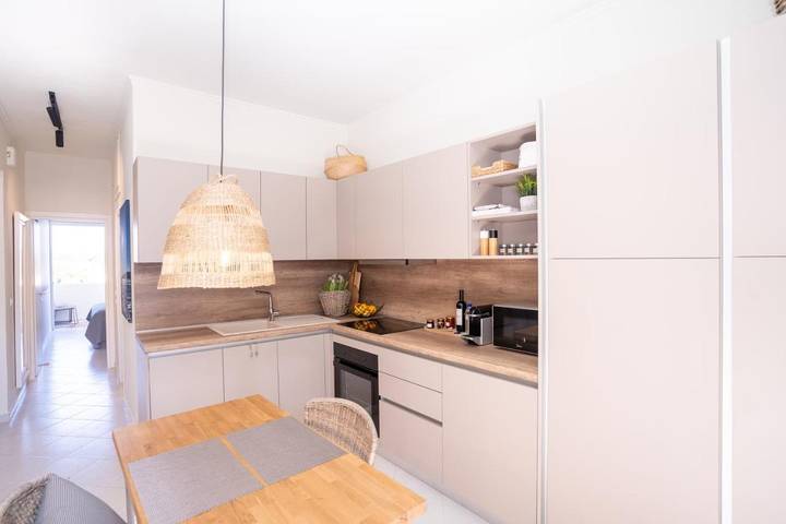 Ferienwohnung für 3 Personen, mit Balkon und Ausblick in Rhodos Stadt - 4