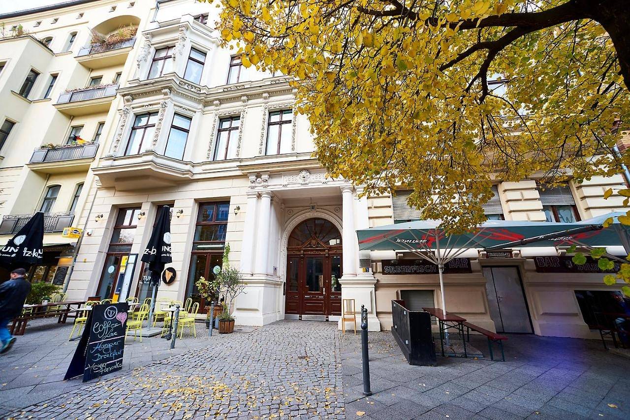 Single Room with Private Bathroom in Mitte Berlin, Berlin