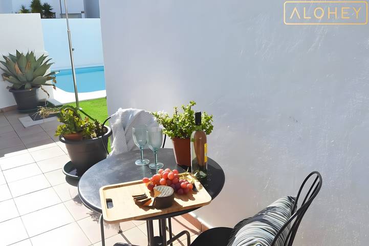 Villa Gabriela, Marina Rubicón – Your Ideal Home for a Relaxing Getaway in Playa Blanca, Yaiza