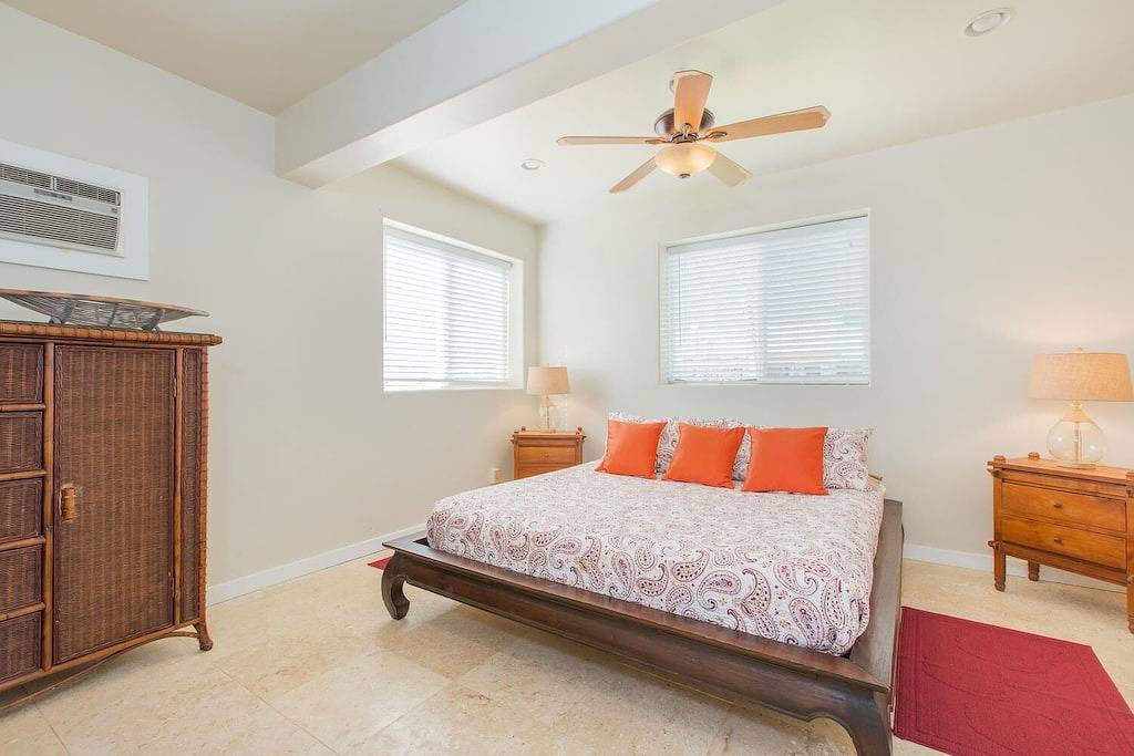 Ocean Front & Short Walk Nach Berliner Haleiwa-Stadt in Haleiwa, North Shore (Oahu)