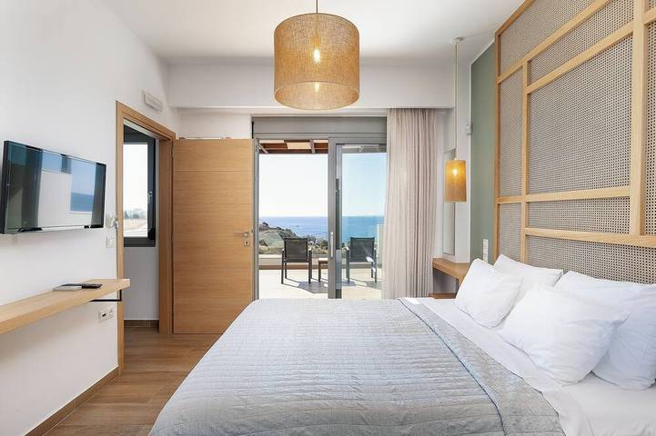 Villa Theano con vistas al mar, piscina climatizada de agua salada y a poca distancia de la playa in Triopetra, Rethymno und Umgebung
