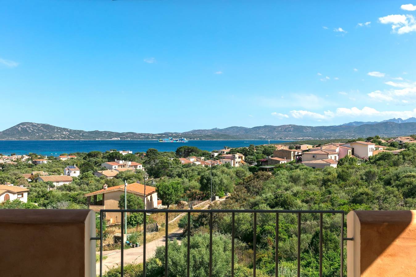 Apartamento entero, Apartamento Bia de Bados B7, con Wi-Fi y Piscina Compartida in Pittulongu, Costa Smeralda