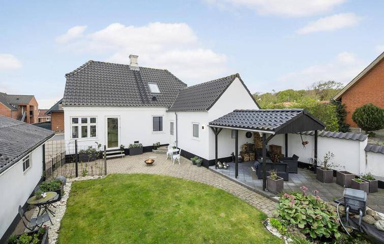 Ferienhaus für 6 Personen, mit Garten