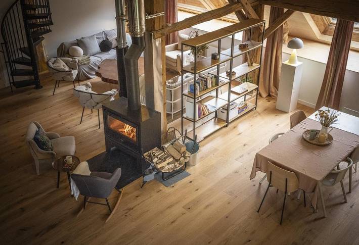 Location de vacances pour 6 personnes, avec terrasse et jardin à Montmin - 2