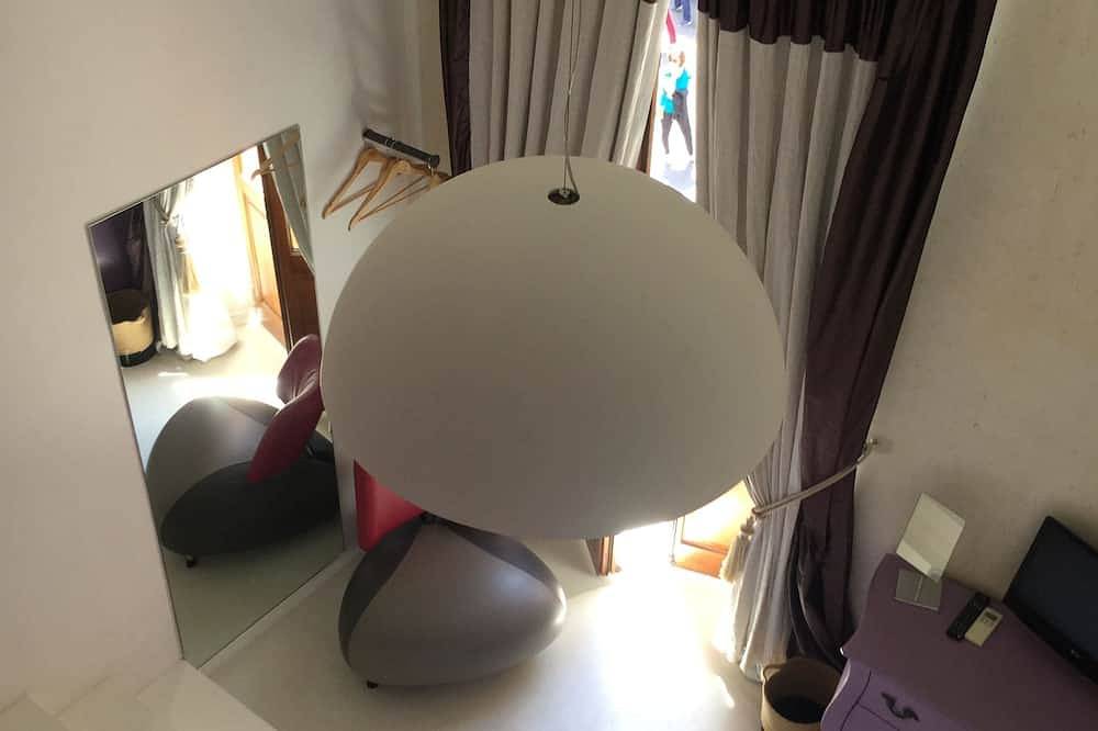--- Studio Saleya ---- in Nizza, Nizza e dintorni