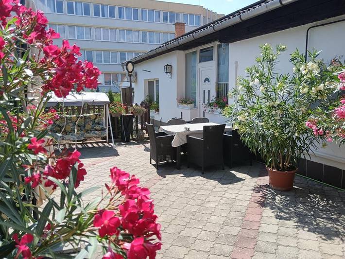 BnB für 3 Personen, mit Ausblick und Garten in Ungarn